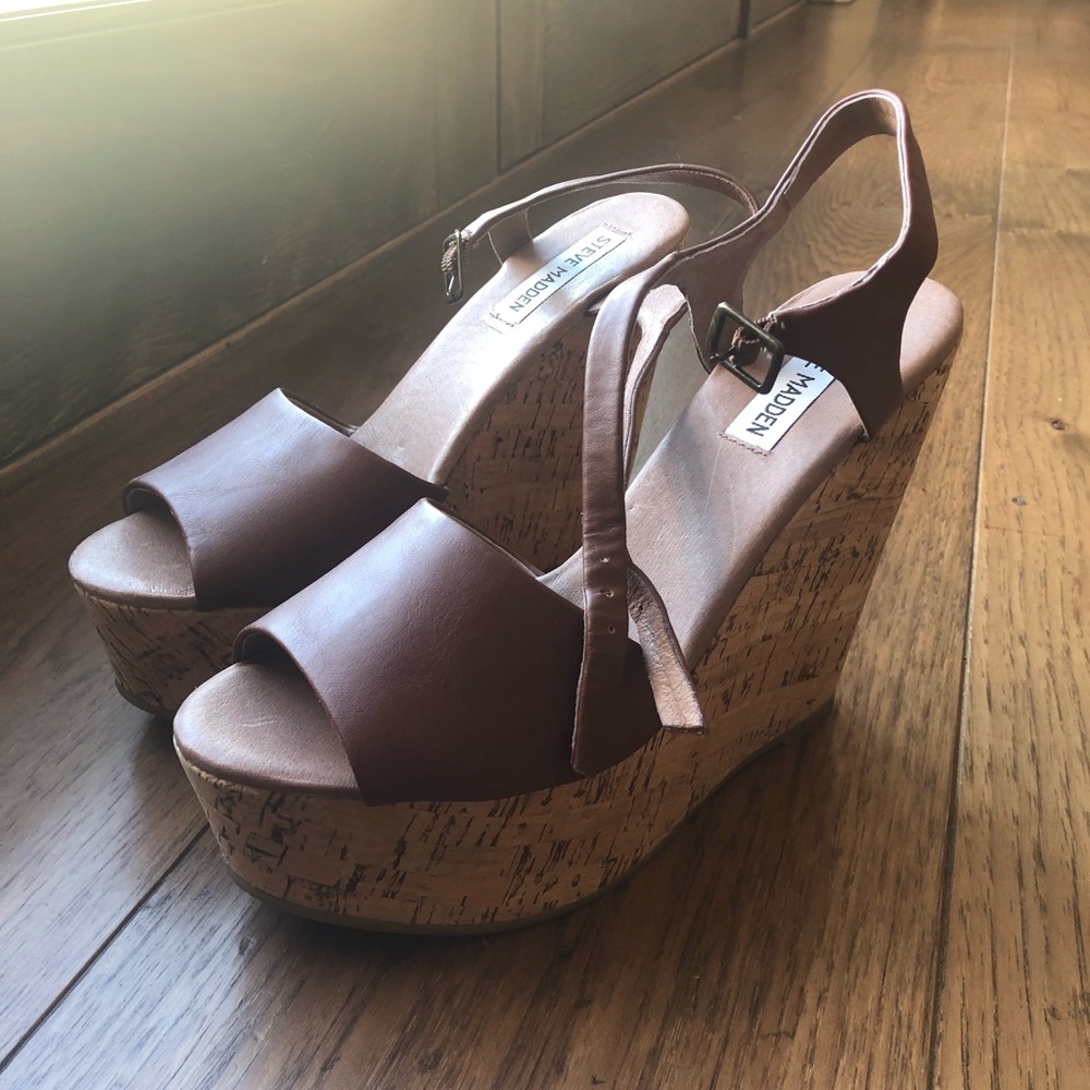 TAKE 50% off Brand new Steve Madden wedges